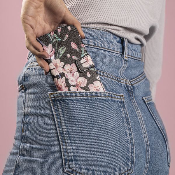 imoshion Design Softcase Bookcase Samsung Galaxy A72 - Blossom Watercolor Black