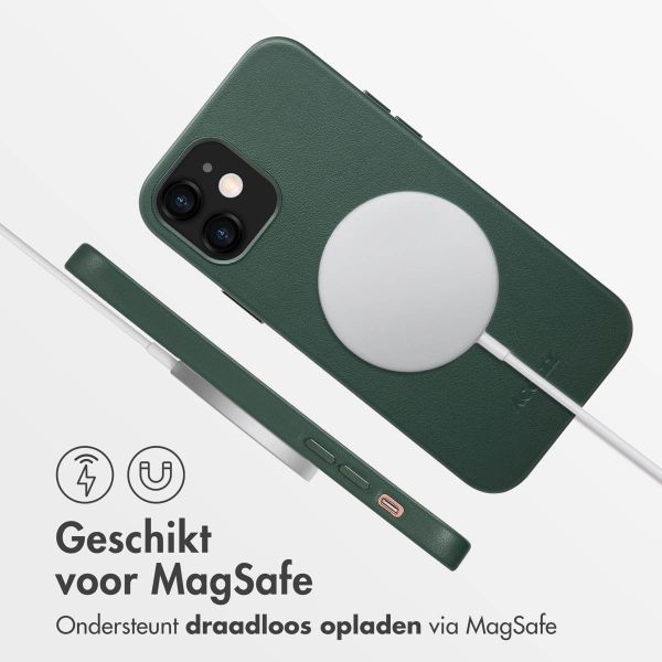 Accezz MagSafe Leather Backcover iPhone 12 (Pro) - Cedar Green