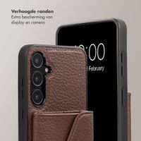 Selencia Sera Telefoonhoes met Koord en Envelop Pashouder Samsung Galaxy A55 - Chocolate Brown