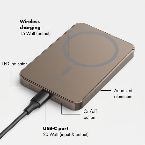 Selencia Vivid Powerbank 5,000 mAh - Wireless Powerbank - Compatible with MagSafe and Qi - Desert Gold / Happy Dots Burgundy