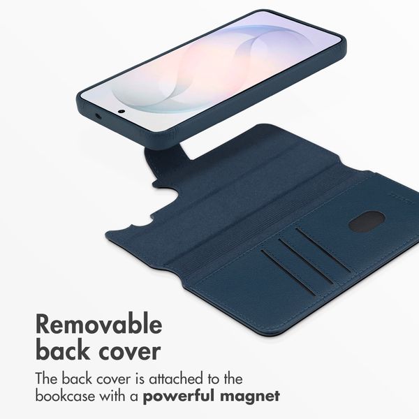 Accezz 2-in-1 Leather Bookcase with MagSafe Samsung Galaxy S26 - Nightfall Blue