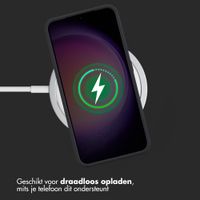 Accezz Liquid Silicone Backcover Samsung Galaxy S23 - Zwart