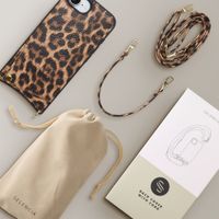 Selencia Nova Phone Case with Cord and Card Holder Apple iPhone 17e / 16e - Leopard