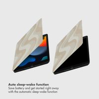 Selencia Vivid Tablet Case Apple iPad 9 (2021) 10.2 inch / iPad 8 (2020) 10.2 inch / iPad 7 (2019) 10.2 inch - Desert Waves Beige