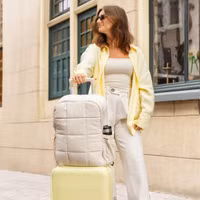 Selencia Vaya Puffy Laptop Rugzak 16 inch - Soft Ivory