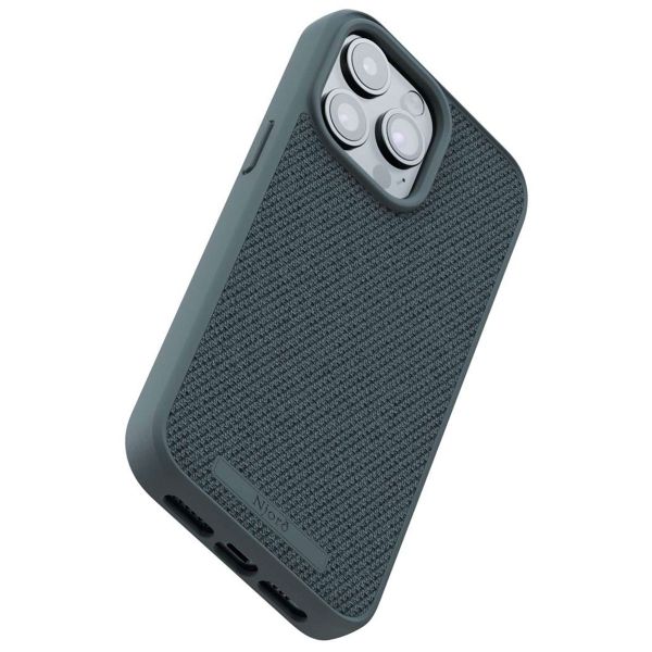 Njorð Collections Fabric MagSafe Case iPhone 15 Pro Max - Dark Grey