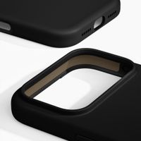 iDeal of Sweden Silicone Case met MagSafe Apple iPhone 18 Pro / 17 Pro - Iconic Black