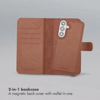 Selencia Olyn Detachable Bookcase with MagSafe Samsung Galaxy S26 Plus - Brown