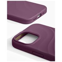 iDeal of Sweden Soft Swirl Silicone MagSafe Case Apple iPhone 17e / 16e / 15 / 14 / 13 - Velvet Plum
