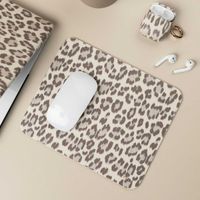 Selencia Sabi Kunstleren Muismat met Panterprint - 20 x 24 cm - Soft Ivory