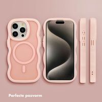 Selencia Wavy Backcover met MagSafe Apple iPhone 15 Pro - Soft Pink