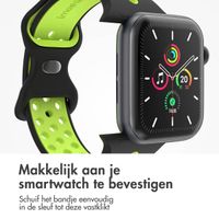 imoshion Sport⁺ bandje Apple Watch Series 1 t/m 9 / SE (38/40/41 mm) | Series 10 (42 mm) - Maat S/M - Black Volt