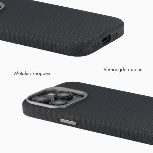 Accezz Mesh Backcover met MagSafe Apple iPhone 16 Pro - Zwart