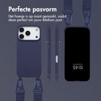 Selencia Siliconen hoesje met afneembaar koord Apple iPhone 17 Pro - Donkerblauw