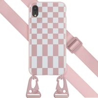 Selencia Siliconen design hoesje met afneembaar koord iPhone Xr - Irregular Check Sand Pink