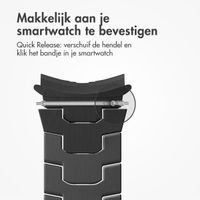 Accezz Steel Band Samsung Galaxy Watch 4 / 5 / 6 / 7 / FE (20 mm) - Zwart