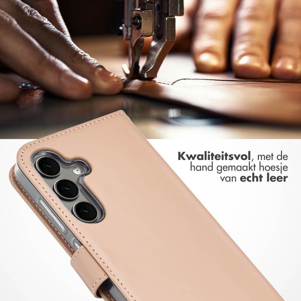 Selencia Echt Leren Bookcase Samsung Galaxy S25 - Dusty Pink