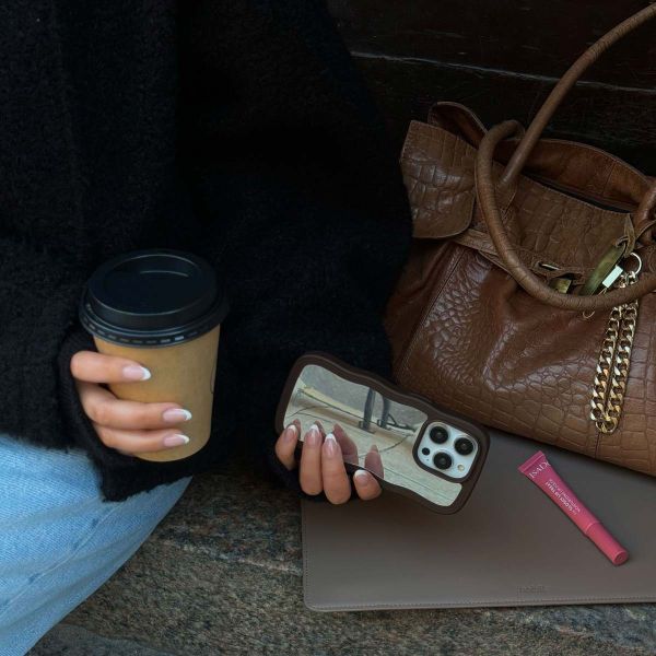 Holdit Wavy Case Apple iPhone 14 Pro - Chocolate Mirror