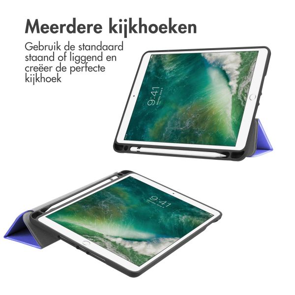 imoshion Trifold Bookcase Apple iPad 6 (2018) 9.7 inch / iPad 5 (2017) 9.7 inch / Air 2 (2014)/Air 1 (2013) - Lila