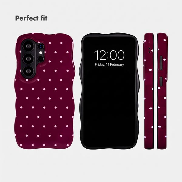 Selencia Vivid Wavy Back Cover with MagSafe Samsung Galaxy S26 Ultra - Happy Dots Burgundy