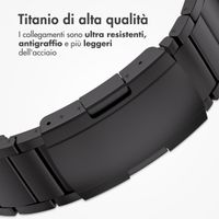 Accezz Mat Titanium bandje Apple Watch | 38/40/41/42 mm - Zwart