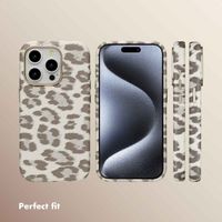 Selencia Sabi Back Cover Panther Print with MagSafe Apple iPhone 15 Pro - Soft Ivory