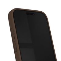 iDeal of Sweden Silicone Case met MagSafe Apple iPhone 15 Pro - Mocha Mousse