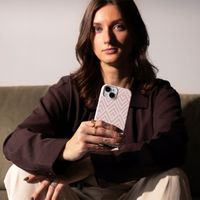 Selencia Vivid Backcover met MagSafe Apple iPhone 15 - Beige Zigzag