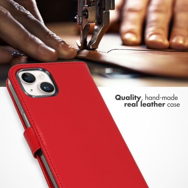Selencia Genuine Leather Book Case Apple iPhone 15 - Red