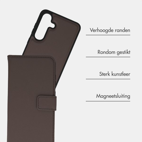 imoshion Uitneembare 2-in-1 Luxe Bookcase Samsung Galaxy A17 (5G) / (4G) - Bruin