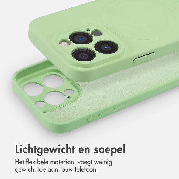 imoshion Color Backcover met MagSafe iPhone 15 Pro - Groen