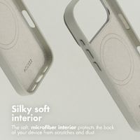 Accezz Leather Back Cover with MagSafe Apple iPhone 18 Pro Max / 17 Pro Max - Light Grey
