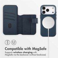 Accezz 2-in-1 Leather Bookcase with MagSafe Apple iPhone 17 Pro - Nightfall Blue