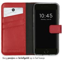 Selencia Echt Leren Bookcase iPhone SE (2022 / 2020) / 8 / 7 / 6(s) - Rood