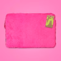 imoshion Fluffy Laptop hoes 13-14 inch - Laptopsleeve - Hot Pink