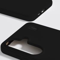 iDeal of Sweden Silicone Case met MagSafe Samsung Galaxy S26 Plus - Zwart