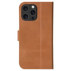 dbramante1928 Copenhagen Bookcase Apple iPhone 16 Pro Max - Tan