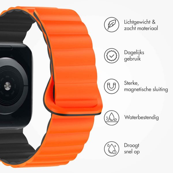 imoshion Siliconen magnetisch bandje Apple Watch Series 1 t/m 10 / SE / Ultra (2) (44/45/46/49 mm) - Oranje / Zwart