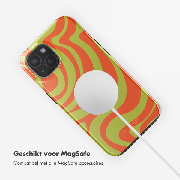 Selencia Vivid Tough Backcover met MagSafe iPhone 15 - Wavy Swirl Orange Fern