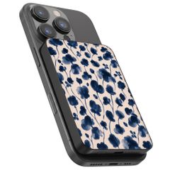Selencia Vivid Powerbank 5.000 mAh - Draadloze Powerbank - MagSafe en Qi - Black / Midnight Blossom