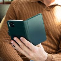 Selencia Echt Leren Bookcase Samsung Galaxy A42 - Groen