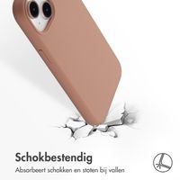 Accezz Liquid Silicone Backcover met MagSafe Apple iPhone 13 Pro - Lichtbruin