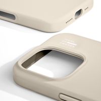 iDeal of Sweden Silicone Case met MagSafe Apple iPhone 16 Pro Max - Cloud Dancer