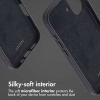 Accezz Leather Back Cover with MagSafe Apple iPhone 16 - Onyx Black