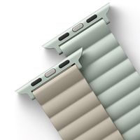 Uniq Revix dubbelzijdig bandje Apple Watch Series 1 t/m 9 / SE (38/40/41 mm) | Series 10 / 11 (42 mm) - Sage / Beige