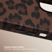 Selencia Sabi Backcover Panterprint met MagSafe Apple iPhone 14 - Mocha Brown