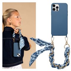 Selencia Backcover met luxe polskoord iPhone 12 (Pro) - Blauw