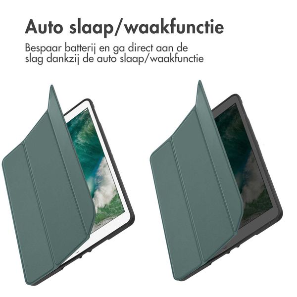 imoshion Trifold Bookcase Apple iPad 6 (2018) 9.7 inch / iPad 5 (2017) 9.7 inch / Air 2 (2014)/Air 1 (2013) - Donkergroen