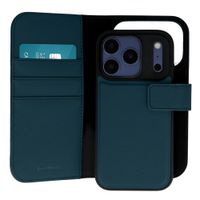 imoshion Uitneembare 2-in-1 Luxe Bookcase Apple iPhone 17 Pro - Blauw