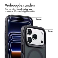 Accezz Rugged Frosted MagSafe Backcover Apple iPhone 17 Pro - Zwart
